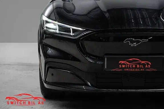 Ford Mustang Mach-E 2023 photo 3