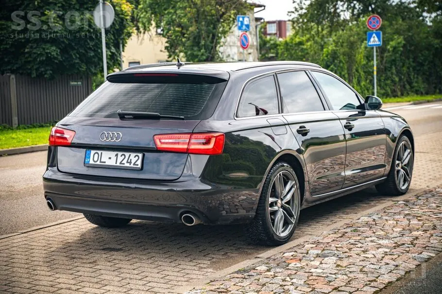 Audi A6 2012 photo 4