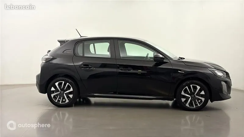Peugeot 208 2025 photo 4
