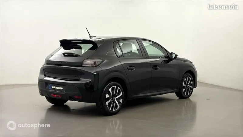 Peugeot 208 2025 photo 5
