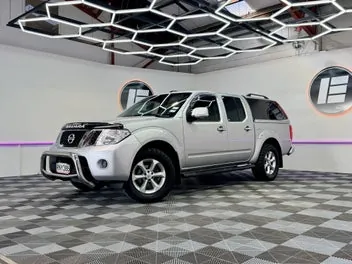 Nissan Navara 2014 photo 4