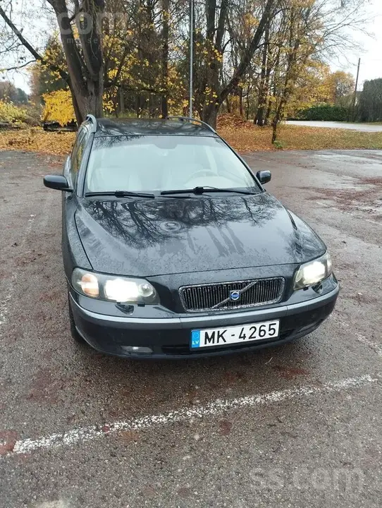Volvo V70 2004 photo 4