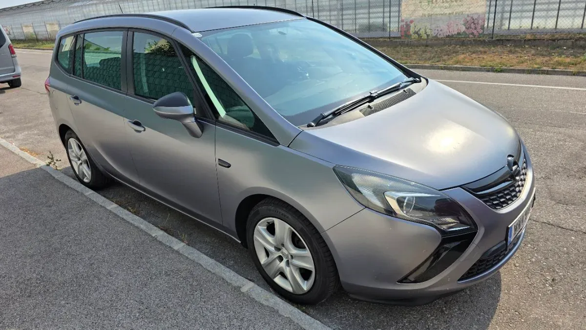 Opel Zafira Tourer