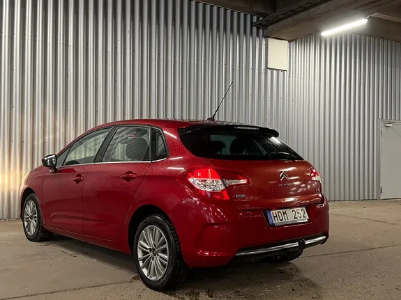 Citroen C4 2012 photo 3