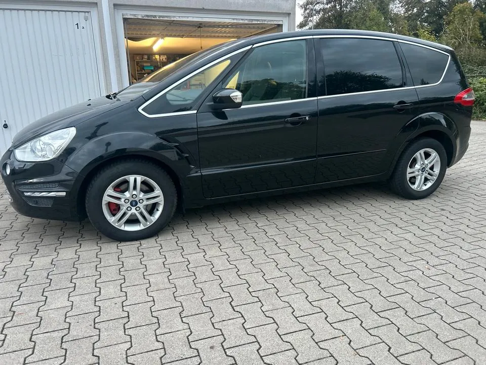 Ford S-Max