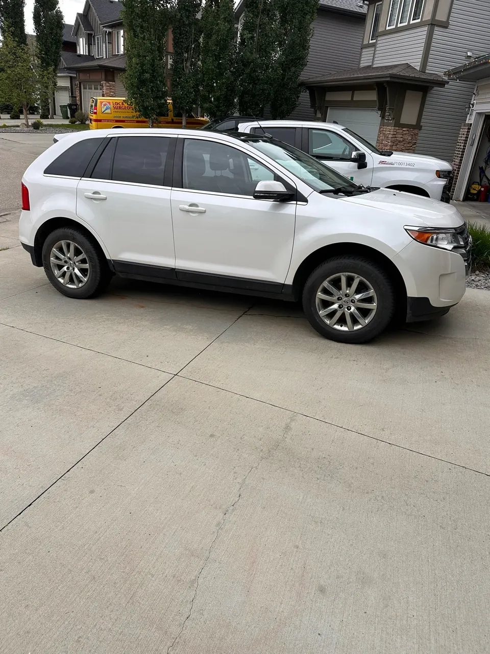 Ford Edge 2013 photo 2