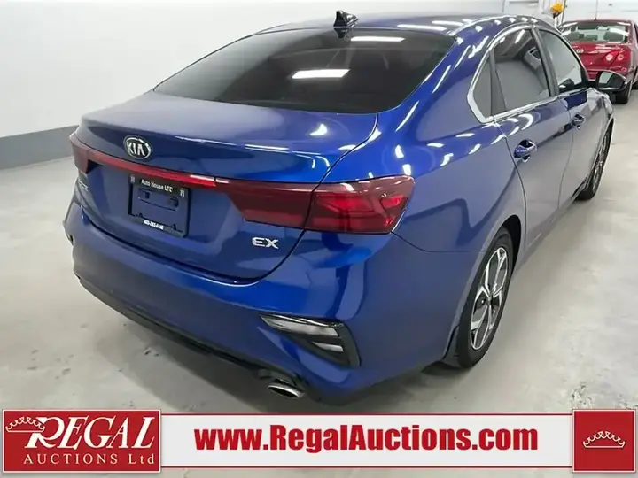Kia Forte 2019 photo 3
