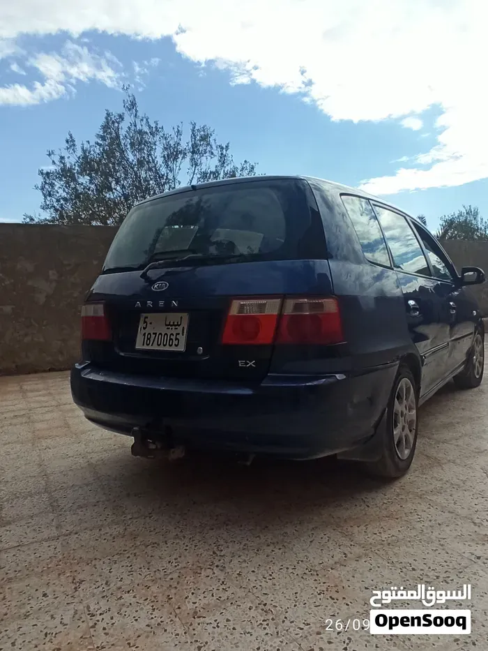 Kia Carens 2002 photo 4