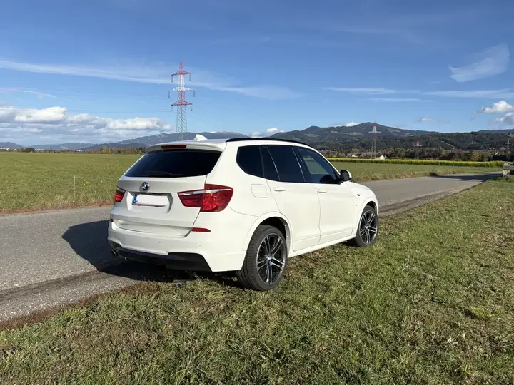 BMW X3 2014 photo 2