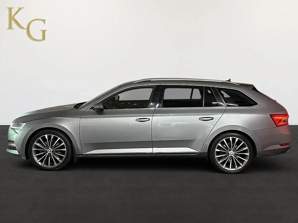 Skoda Superb 2021 photo 3