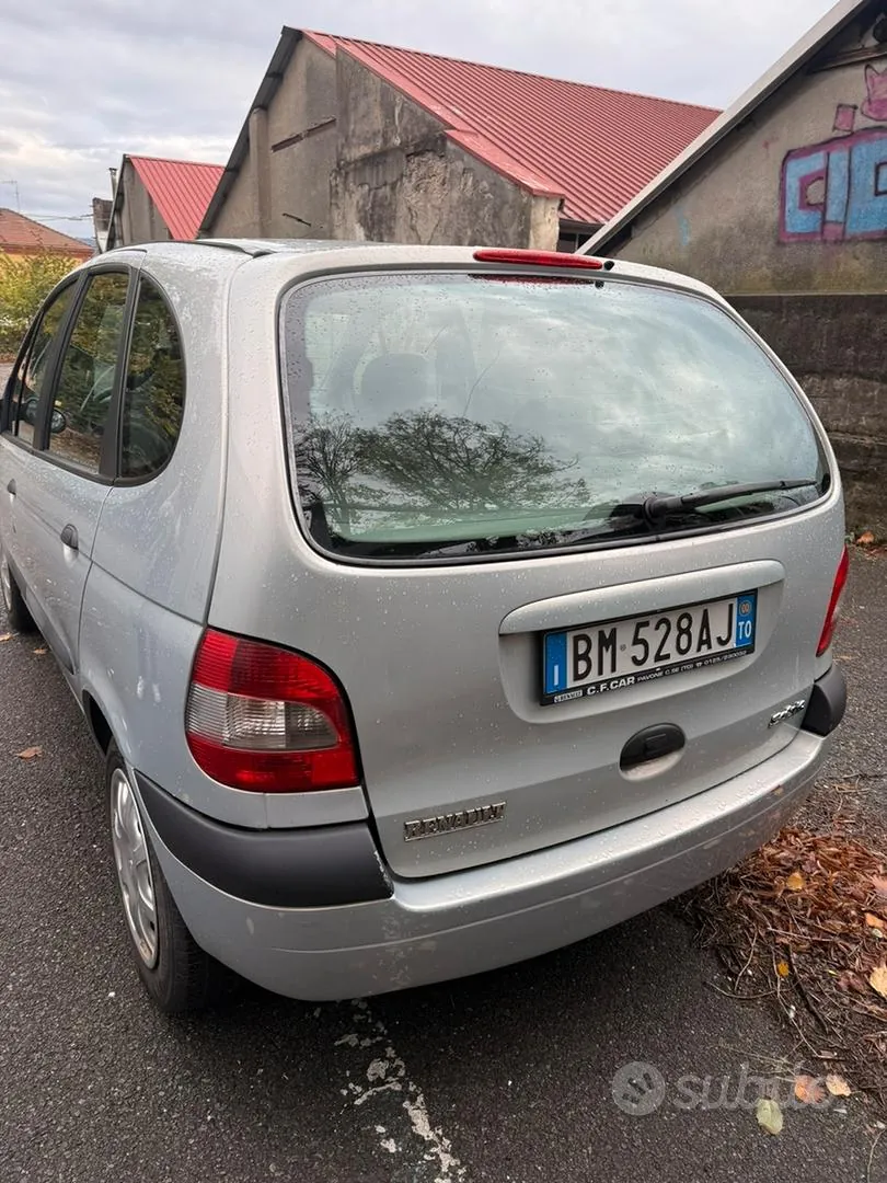 Renault Scenic 2000 photo 5