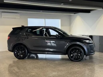 Land Rover Discovery Sport 2021 photo 3