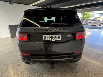 Land Rover Discovery Sport 2021 photo 4