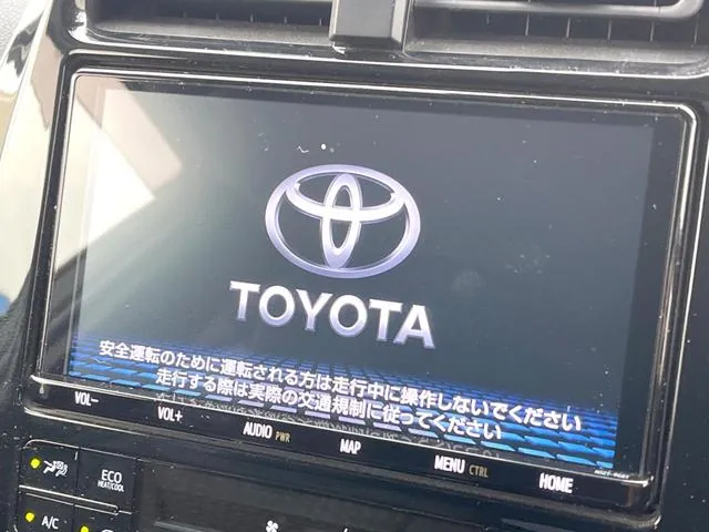 Toyota Prius 2018 photo 3