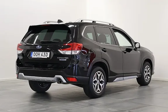 Subaru Forester 2023 photo 3