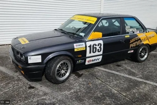 BMW 318I
