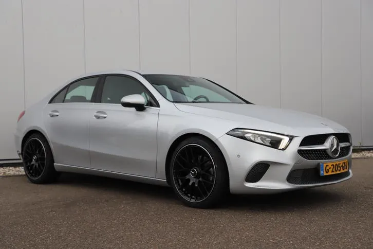 Mercedes-Benz A-Class 2019 photo 3