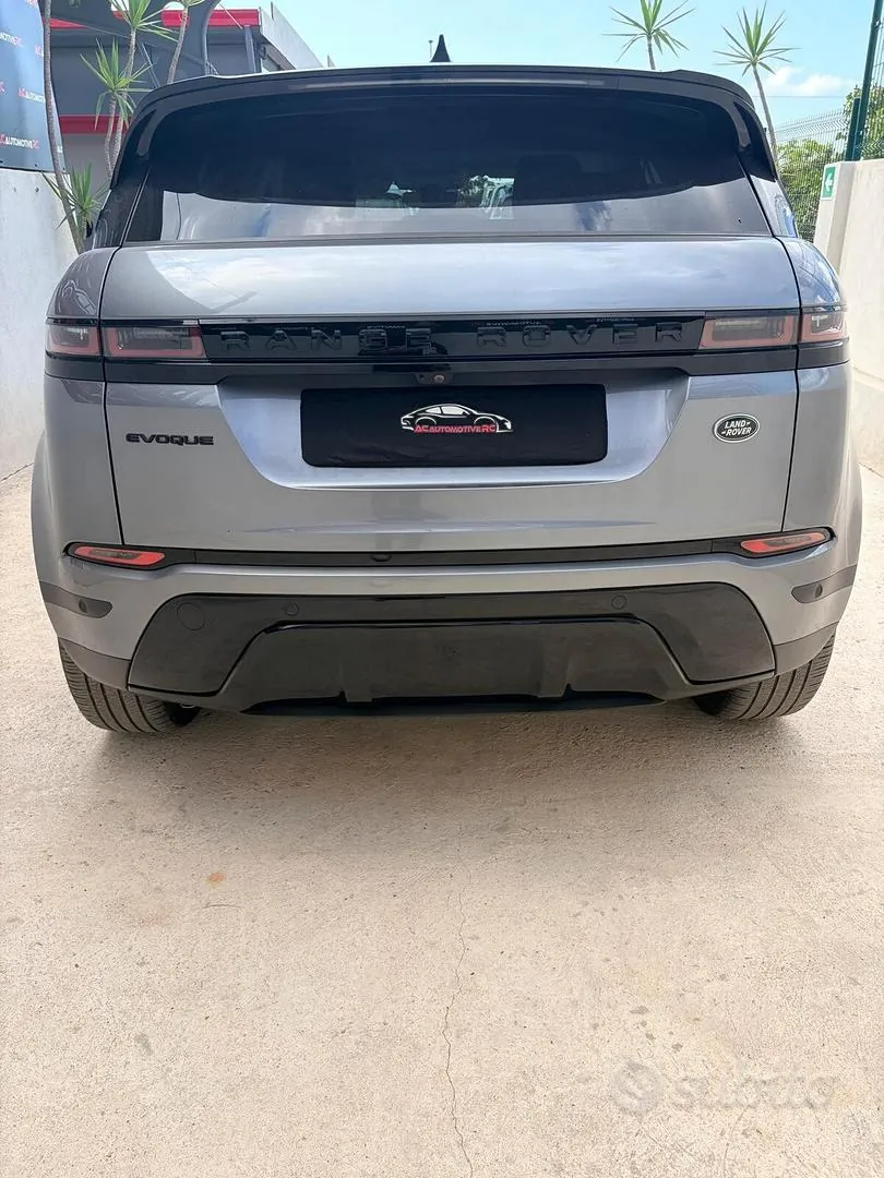 Land Rover Range Rover Evoque 2022 photo 5