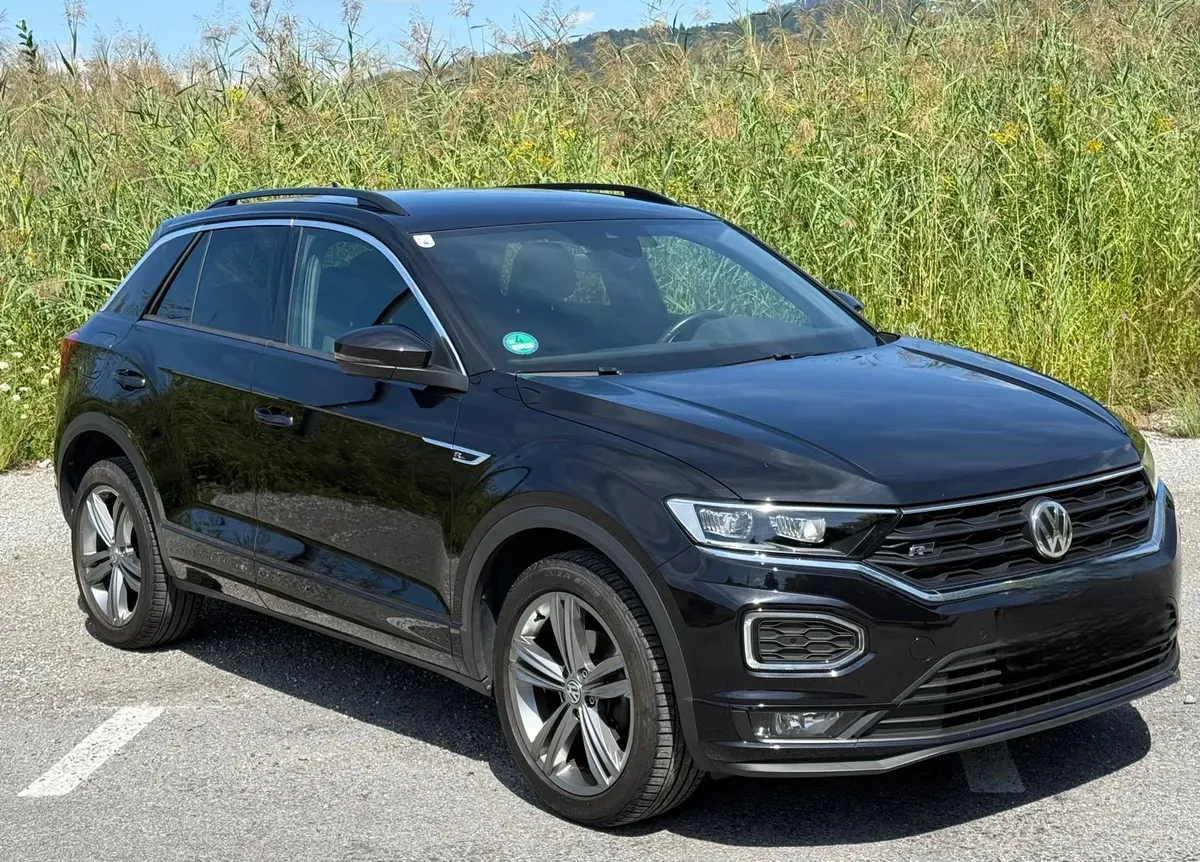 Volkswagen T-Roc 2019 photo 2