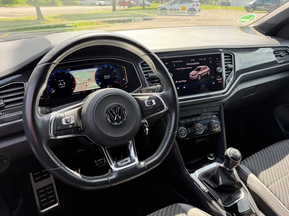 Volkswagen T-Roc 2019 photo 3