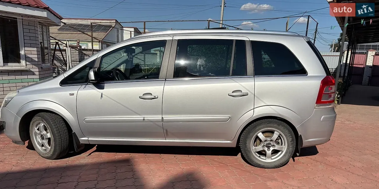 Opel Zafira