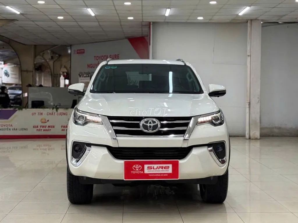 Toyota Fortuner 2018 photo 4
