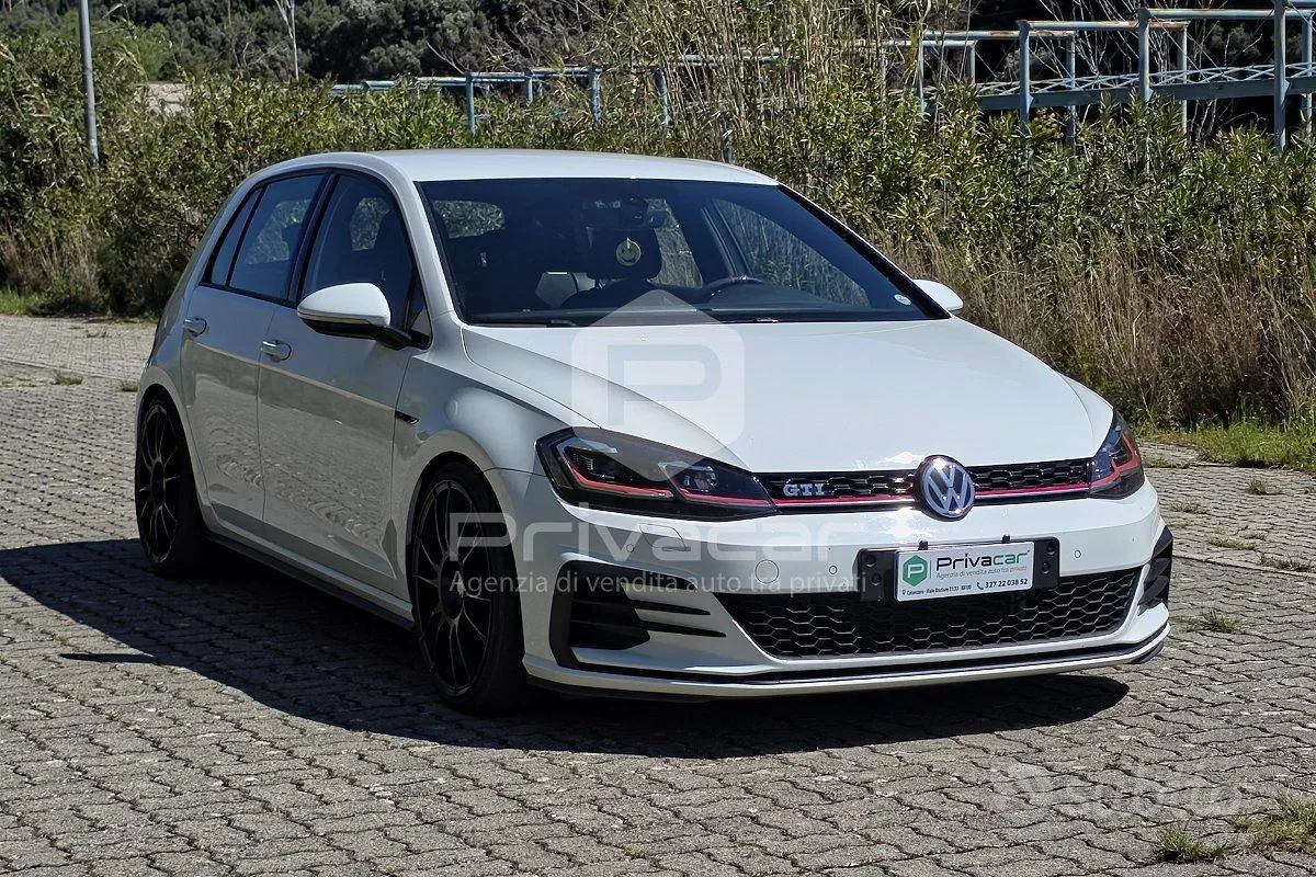 Volkswagen Golf 2017 photo 3