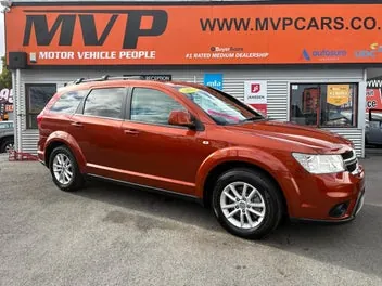 Dodge Journey 2012 photo 2