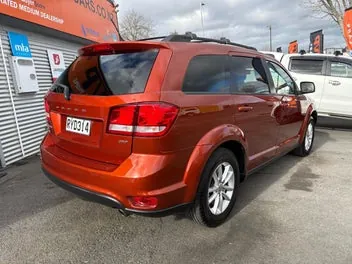 Dodge Journey 2012 photo 5