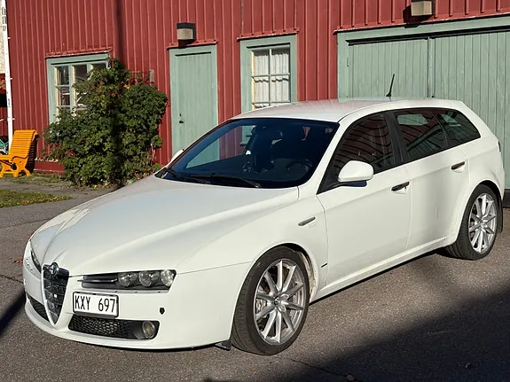 Alfa Romeo 159