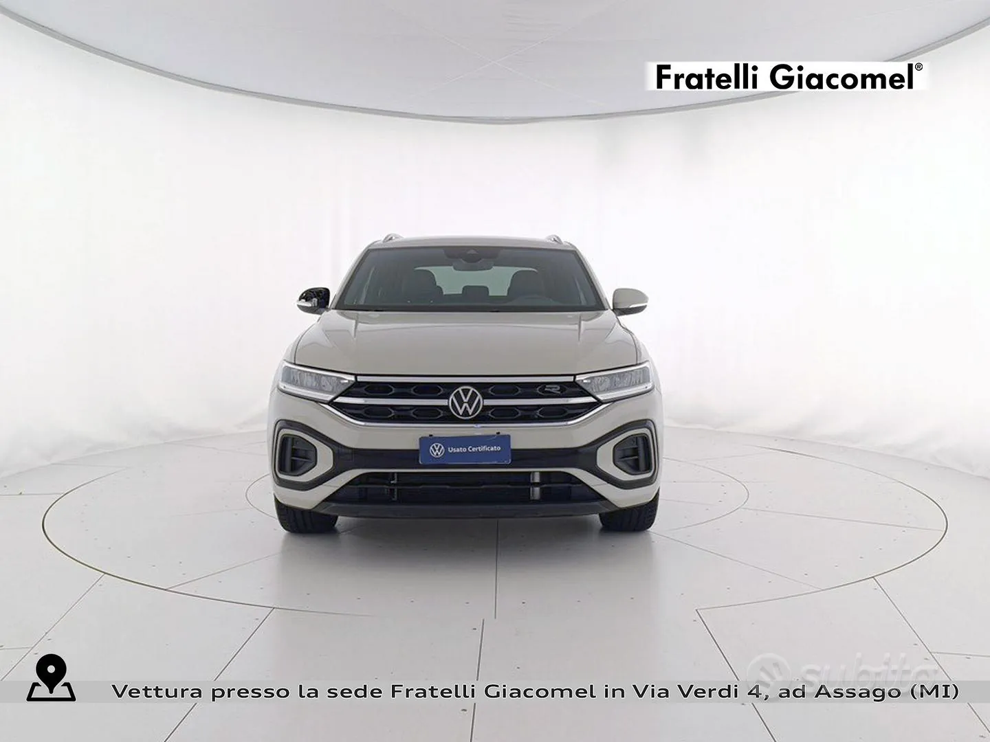 Volkswagen T-Roc 2023 photo 2