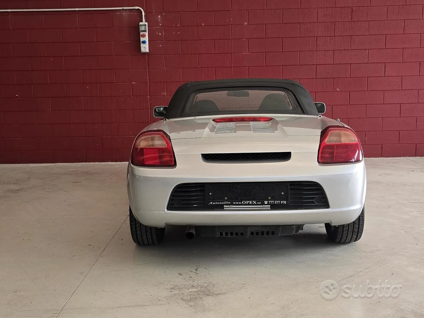 Toyota Mr2 2000 photo 4