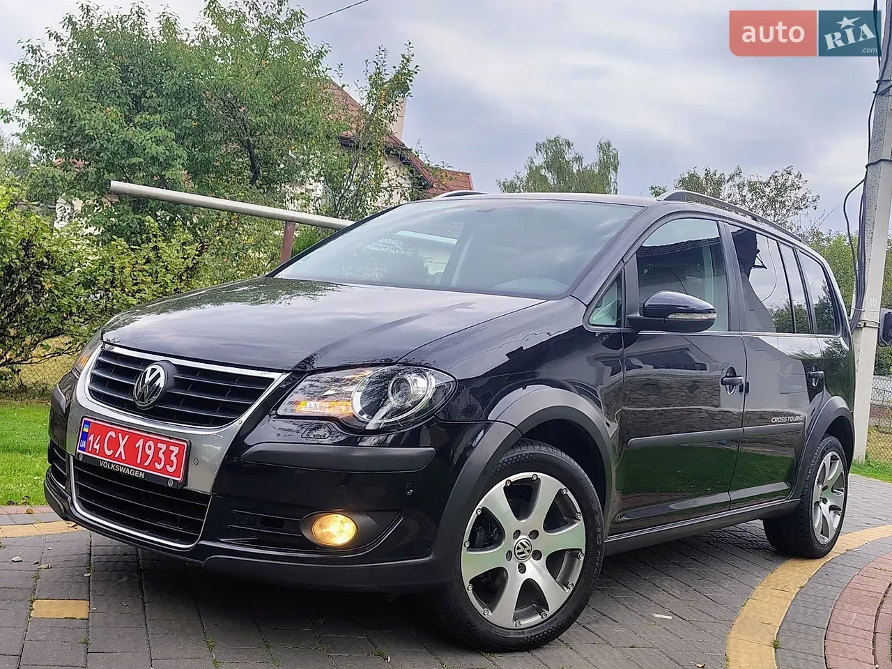 Volkswagen Cross Touran