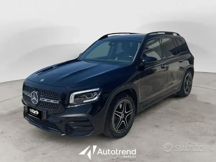 Mercedes-Benz Glb