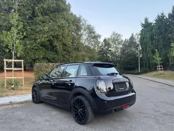 Mini One 2019 photo 3