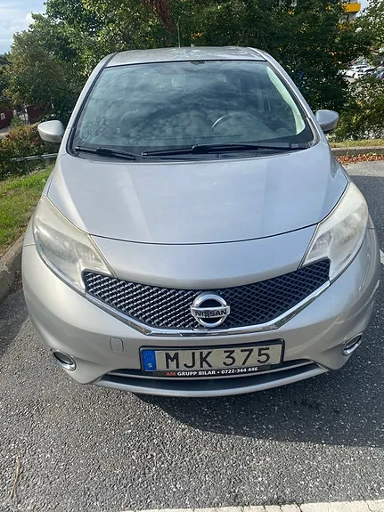 Nissan Note 2014 photo 3