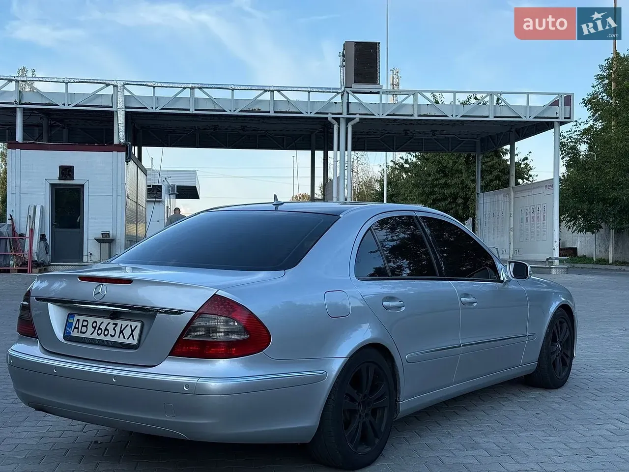 Mercedes-Benz E-Class 2008 photo 4