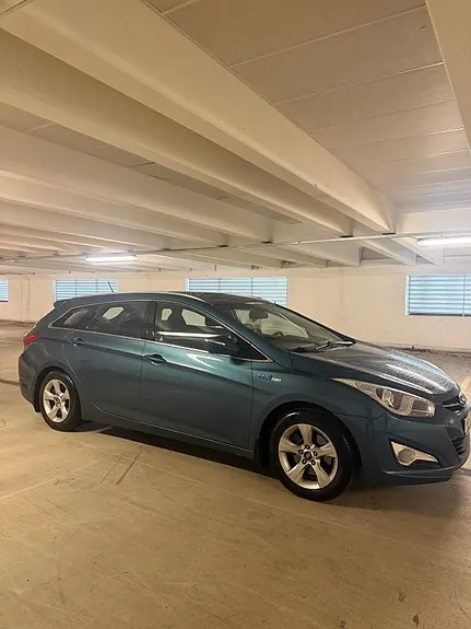 Hyundai I40