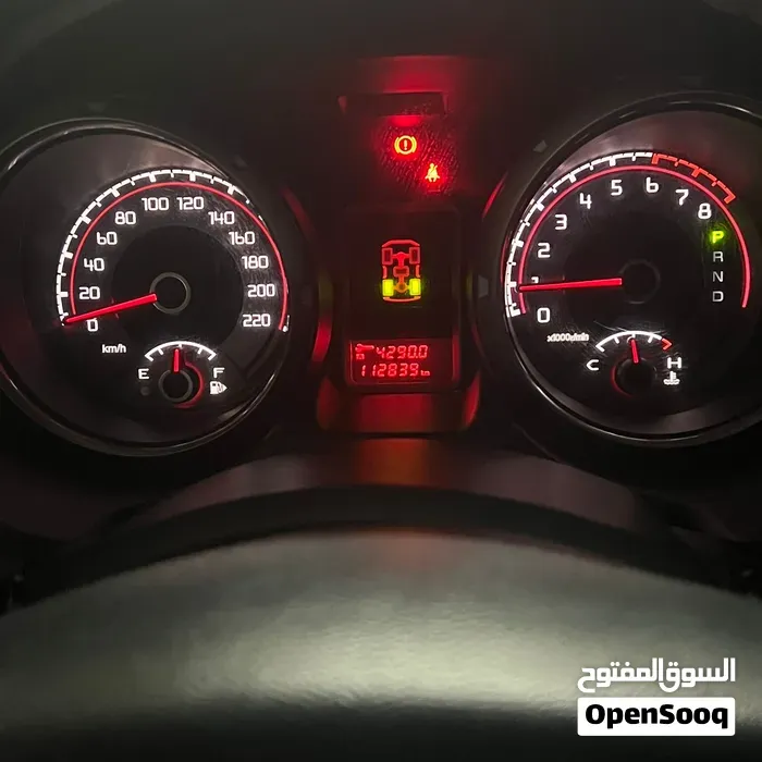 Mitsubishi Pajero 2016 photo 2