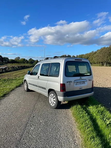 Citroen Berlingo 2004 photo 5