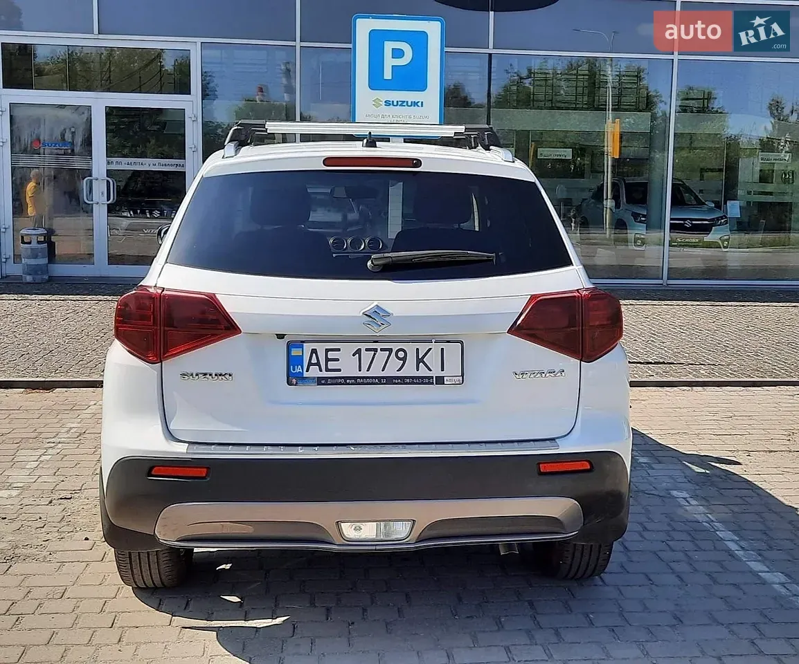 Suzuki Vitara 2019 photo 2