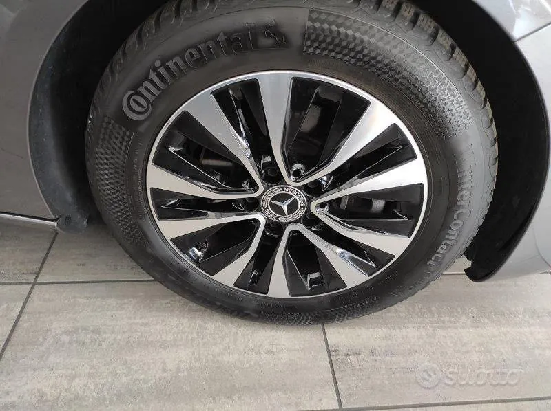 Mercedes-Benz A 2022 photo 4