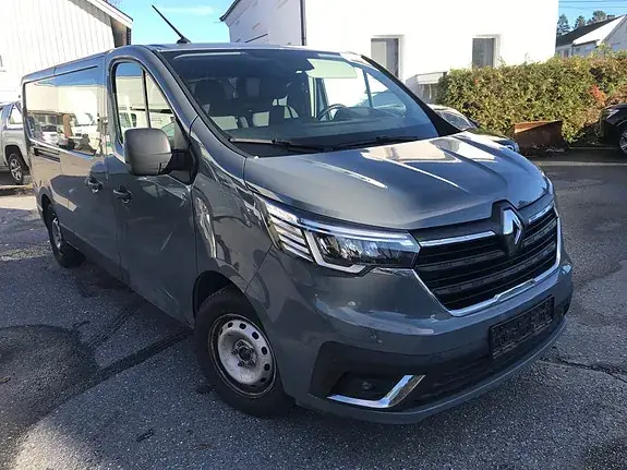 Renault Trafic 2022 photo 2
