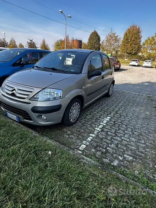 Citroen C3 2008 photo 3