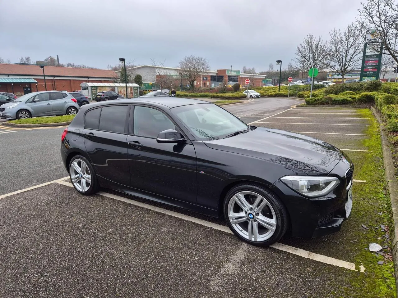 BMW 1 Series 2015 photo 2