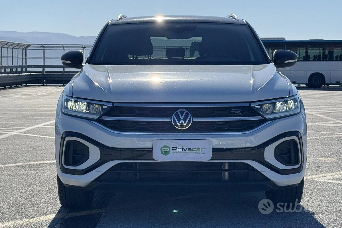 Volkswagen T-Roc 2024 photo 2