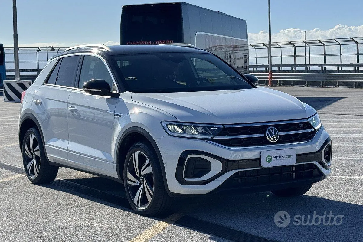 Volkswagen T-Roc 2024 photo 3