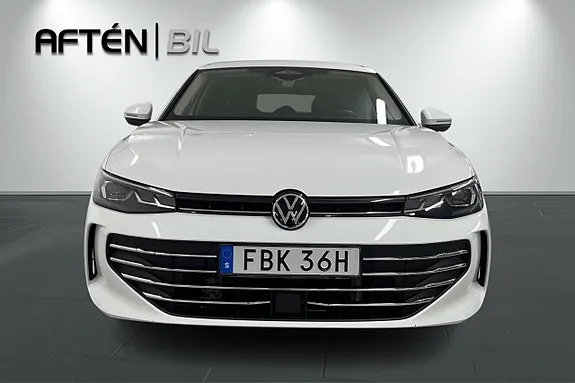 Volkswagen Passat 2024 photo 3