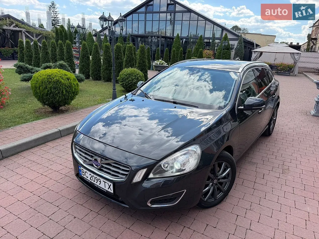 Volvo V60