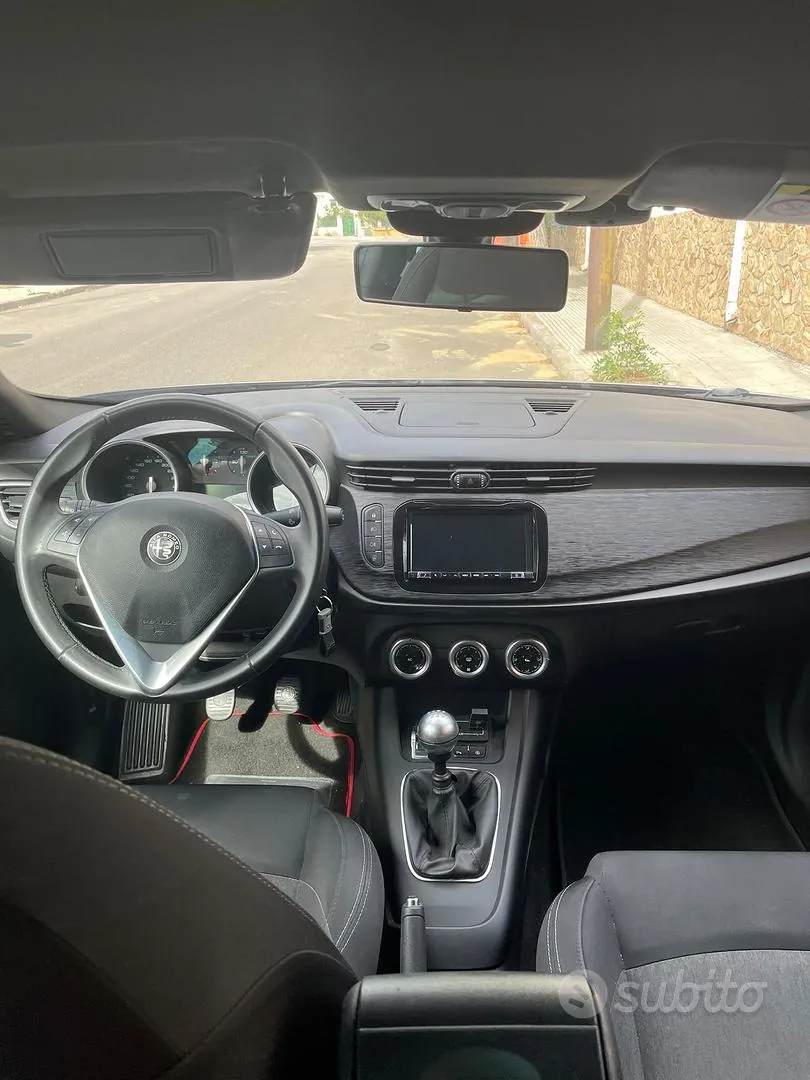 Alfa Romeo Giulietta 2019 photo 4